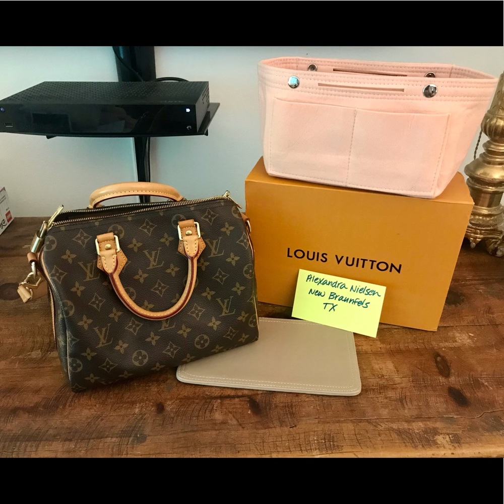 Louis Vuitton Speedy B 25